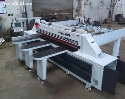 电子开料锯的特点与开料优势